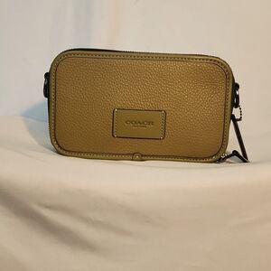 NWOT Coach Wyatt Crossbody